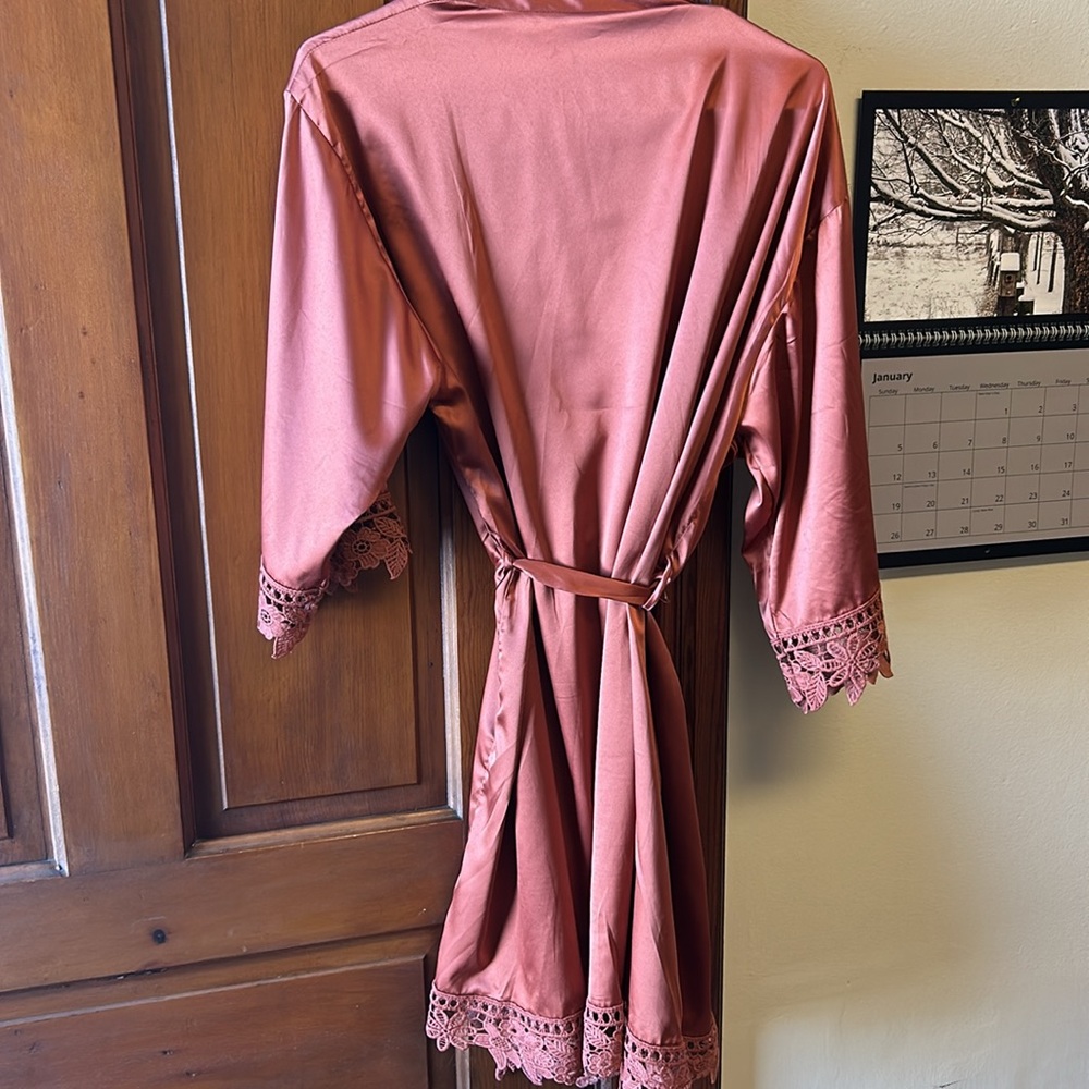 Satin Robe - Picture 2 of 4
